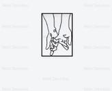 تابلو دیواری فلزی دکوراتیو طرح دست عاشقانه T189